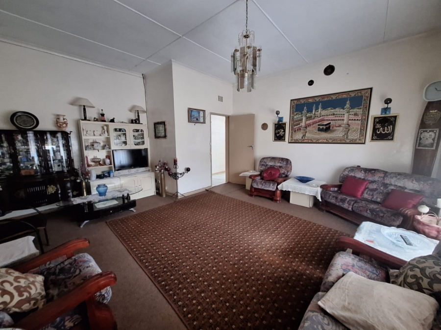 3 Bedroom Property for Sale in De Beers Northern Cape